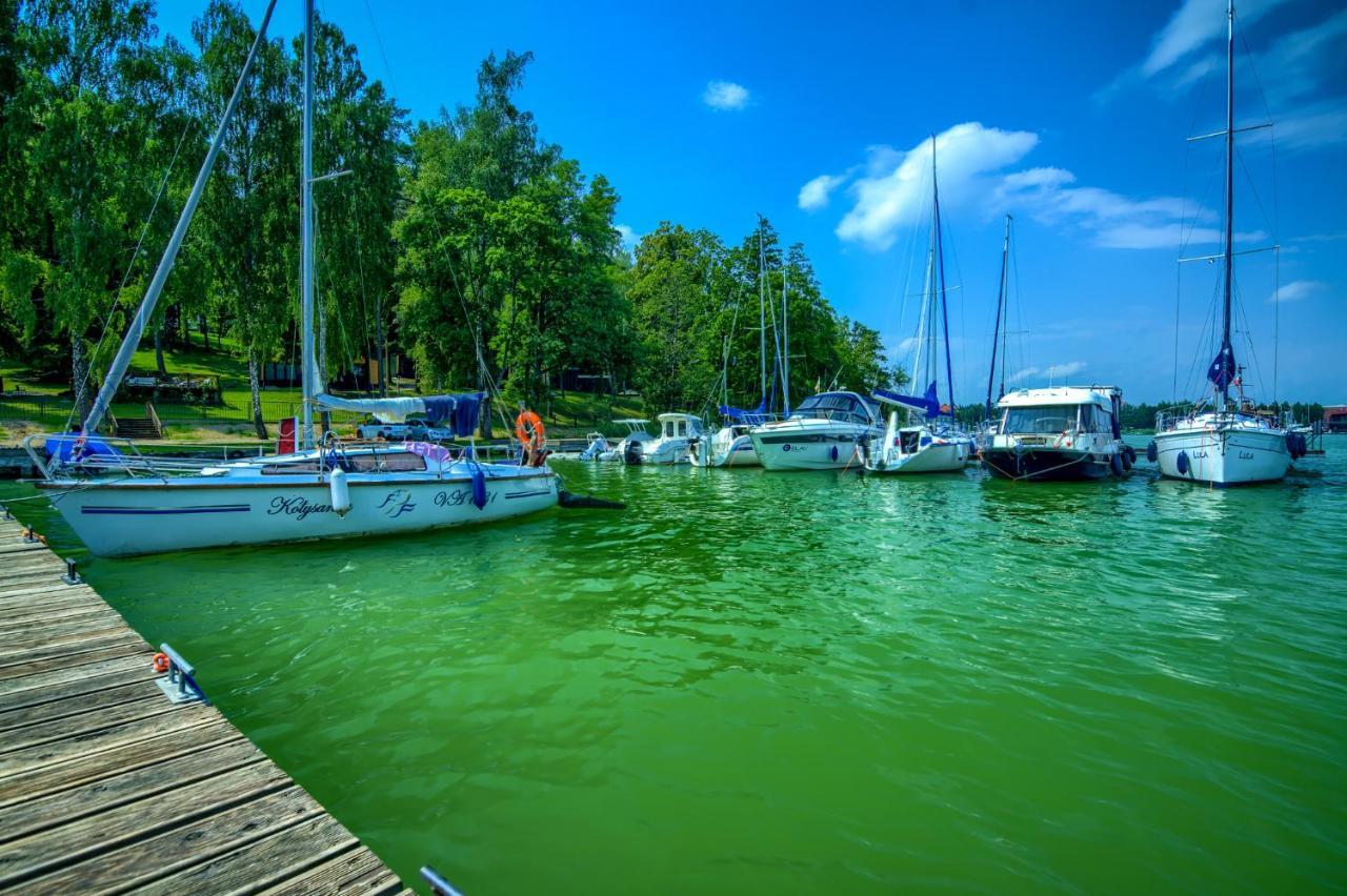 Enklawa Mikolajki Villa Exteriör bild
