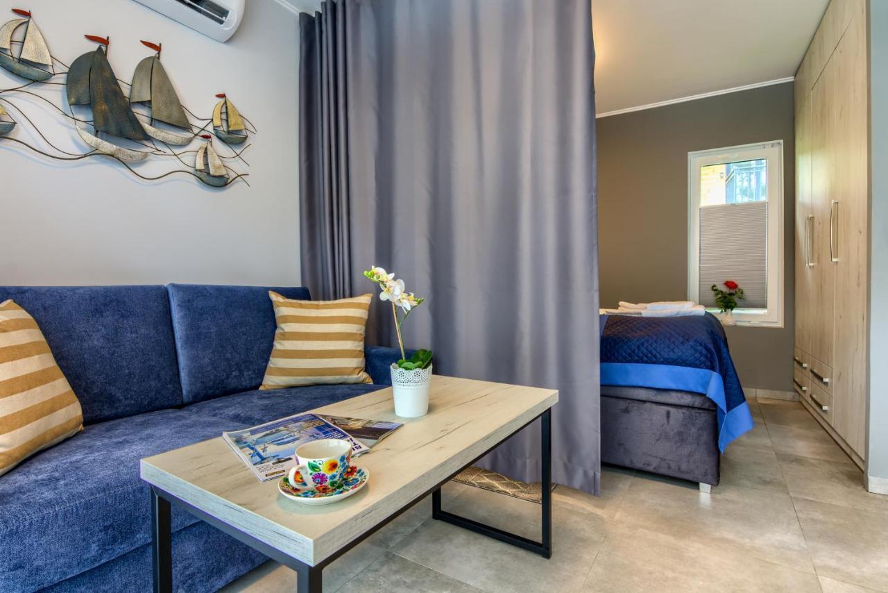 Enklawa Mikolajki Villa Exteriör bild