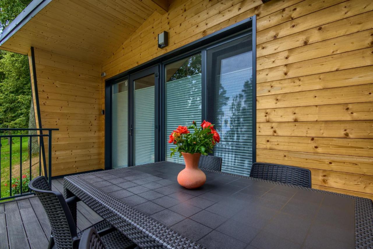 Enklawa Mikolajki Villa Exteriör bild