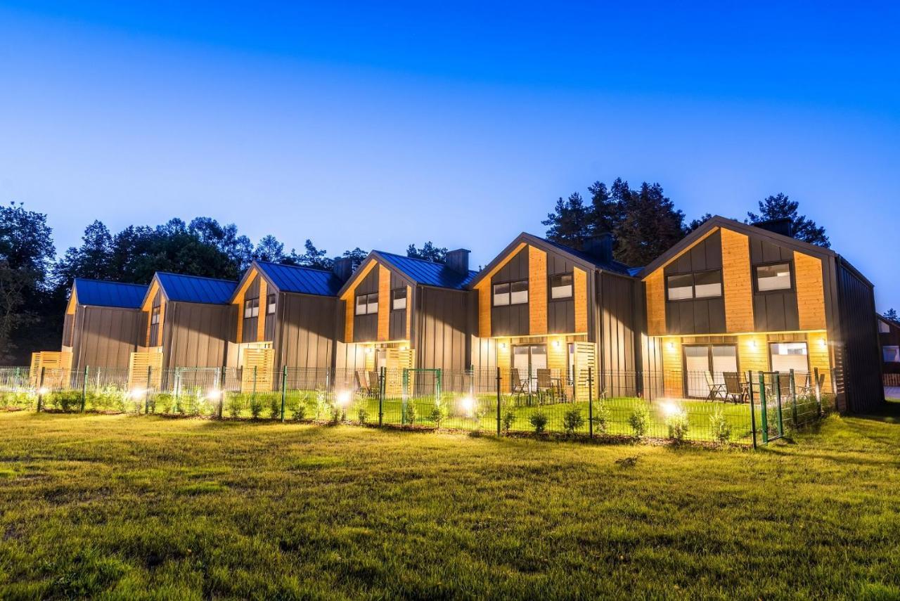 Enklawa Mikolajki Villa Exteriör bild